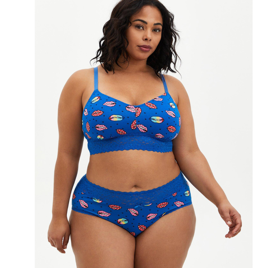Blue Lip Print Lace Trim Thong NWOT