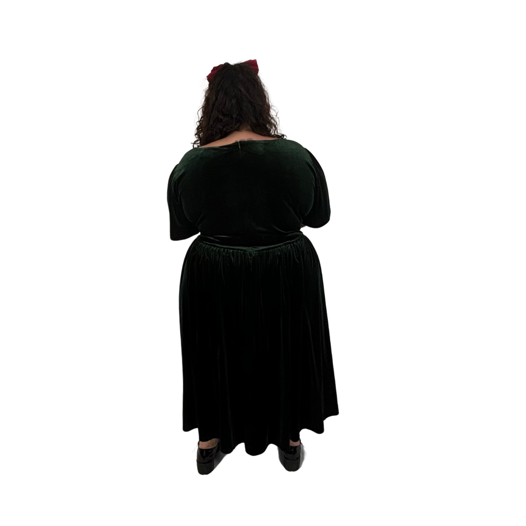 JessaKae Emerald Velvet Midi Dress NWT