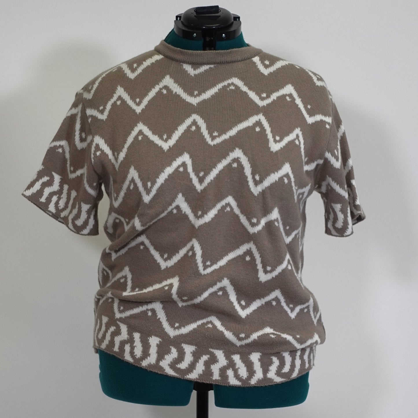 Vintage Short Sleeve Sweater Top