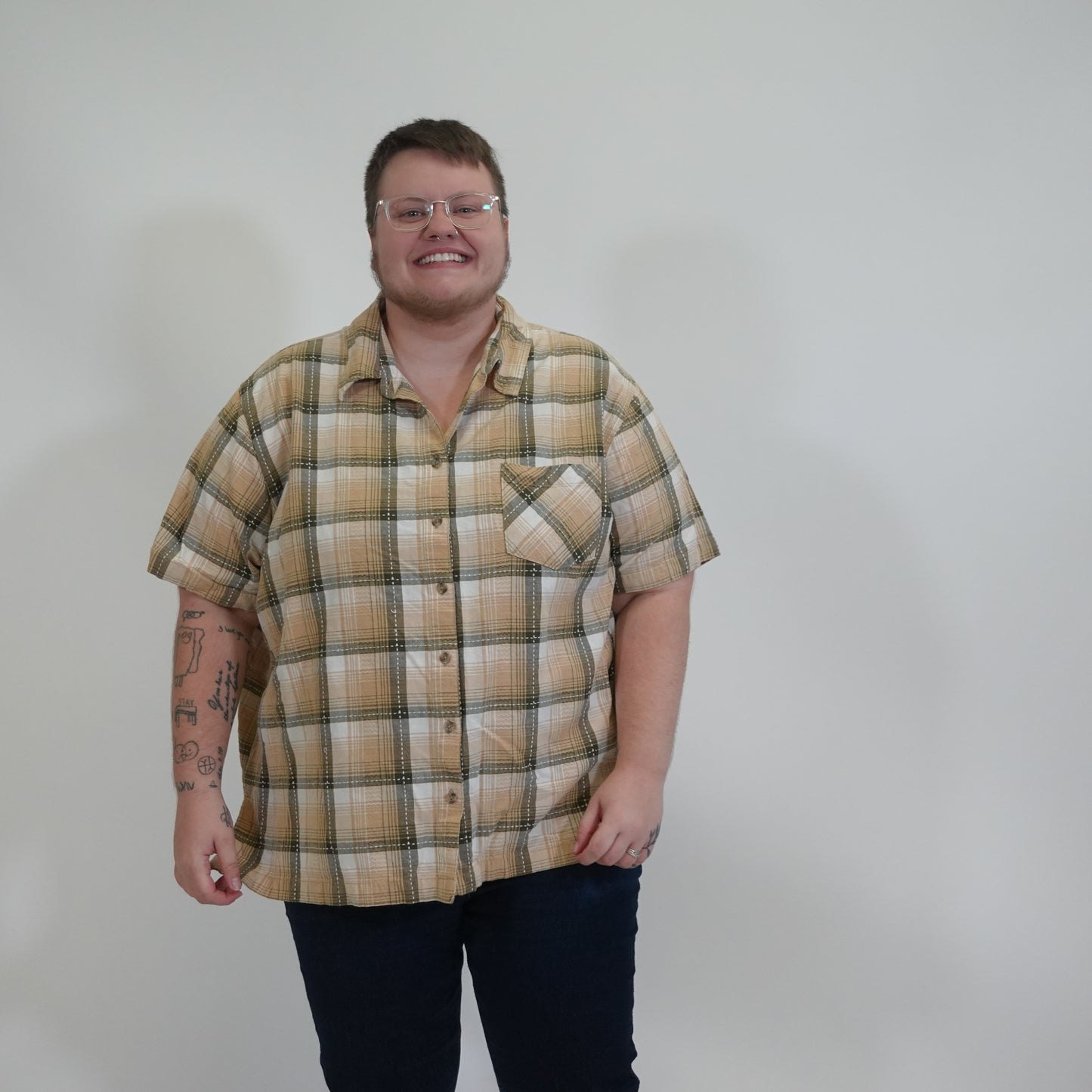 Vintage Beige Plaid Button Up