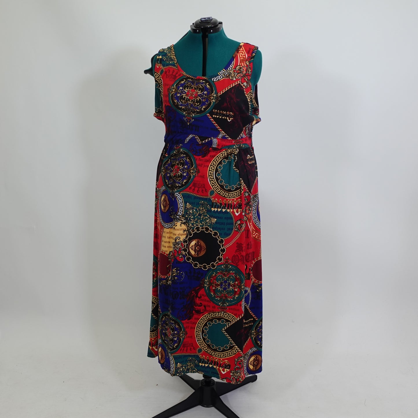 Vintage Sleeveless Gaudy Print Maxi Dress