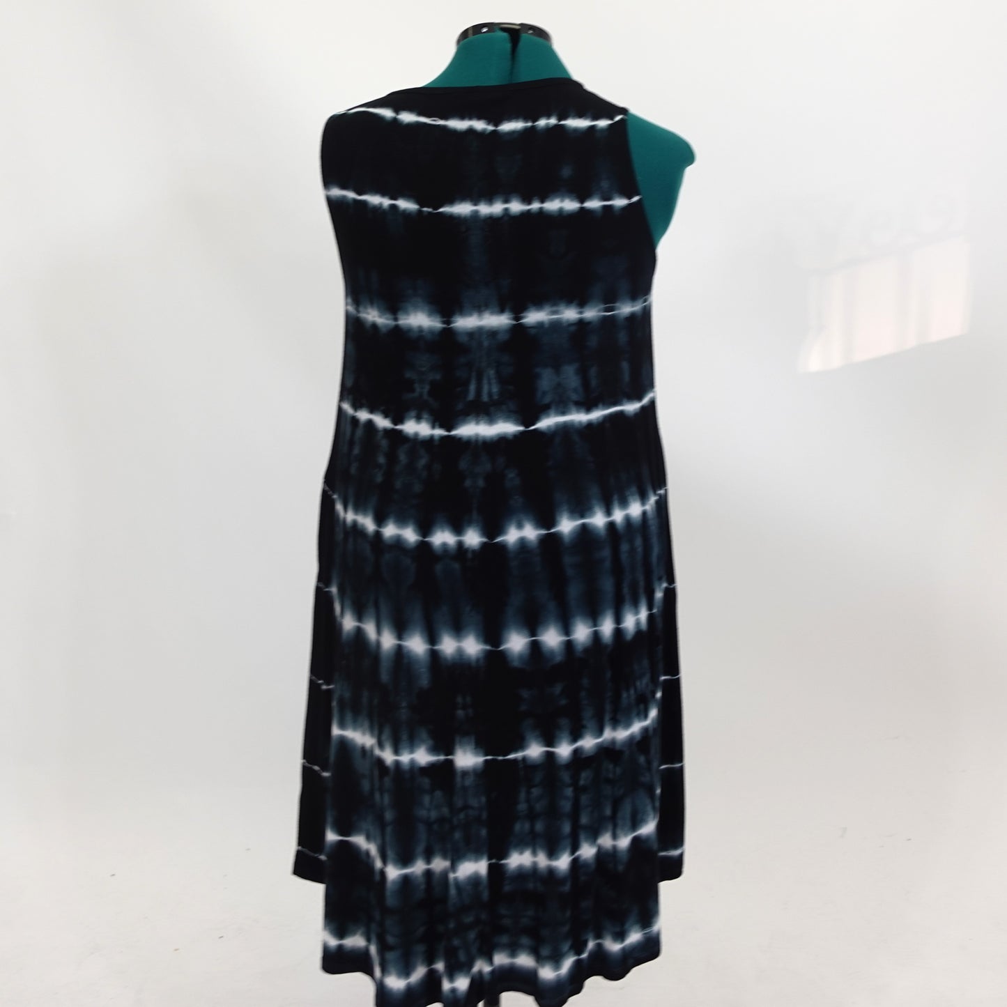 Black and White Tie Dye Shift Dress