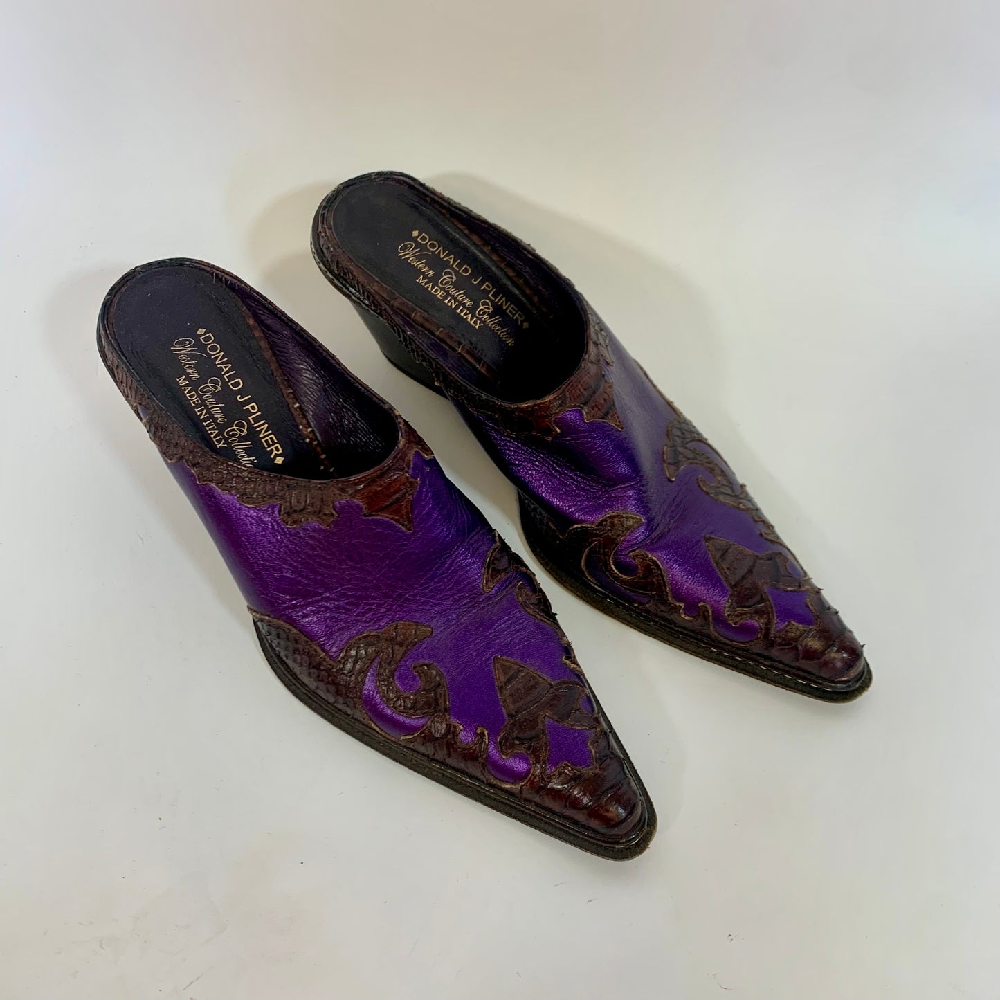 Sz 9 Vintage Donald J. Pliner Purple Leather Western Heeled Mules