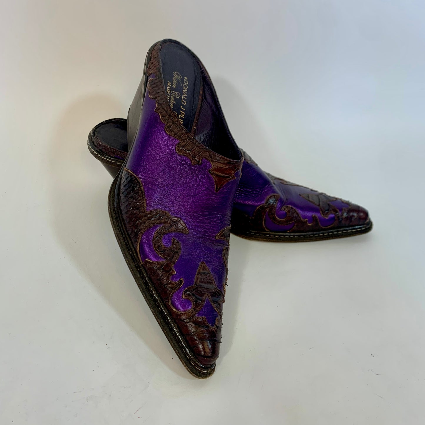 Sz 9 Vintage Donald J. Pliner Purple Leather Western Heeled Mules
