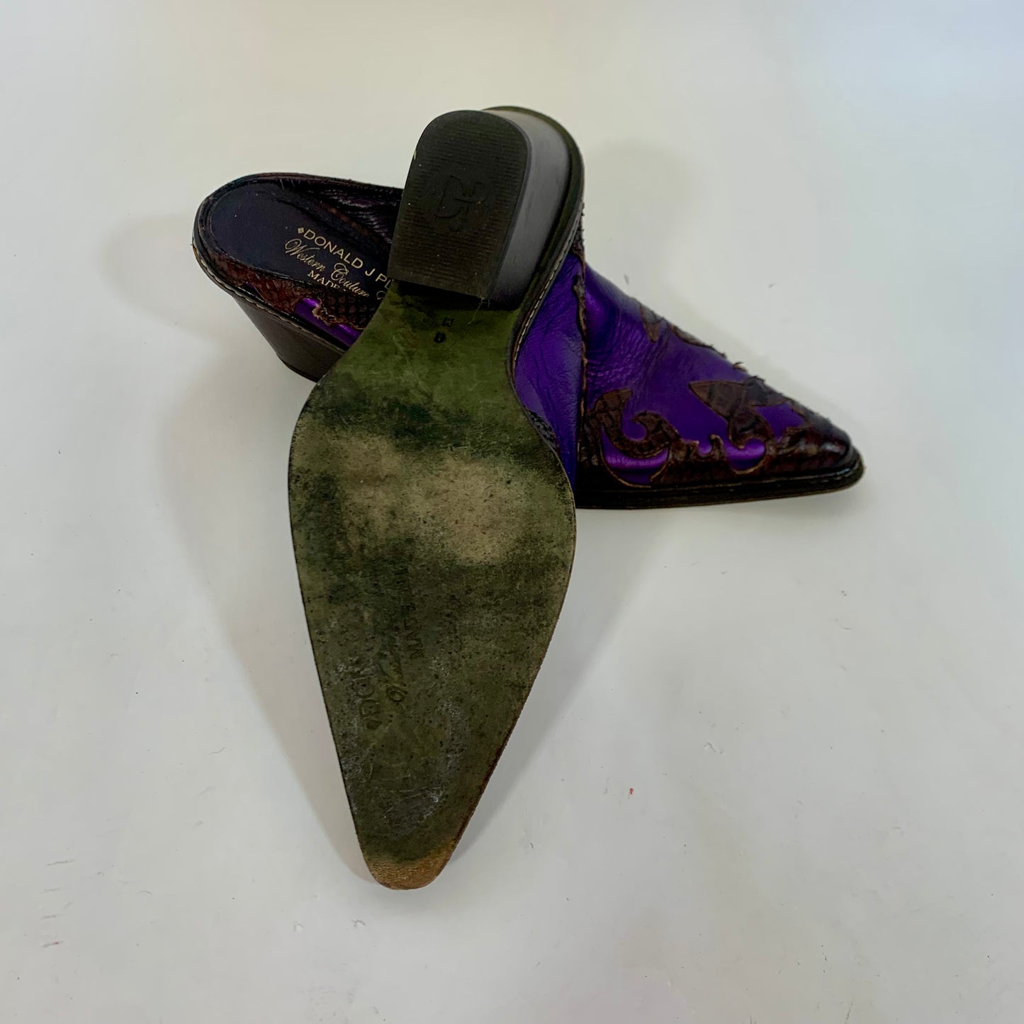 Sz 9 Vintage Donald J. Pliner Purple Leather Western Heeled Mules