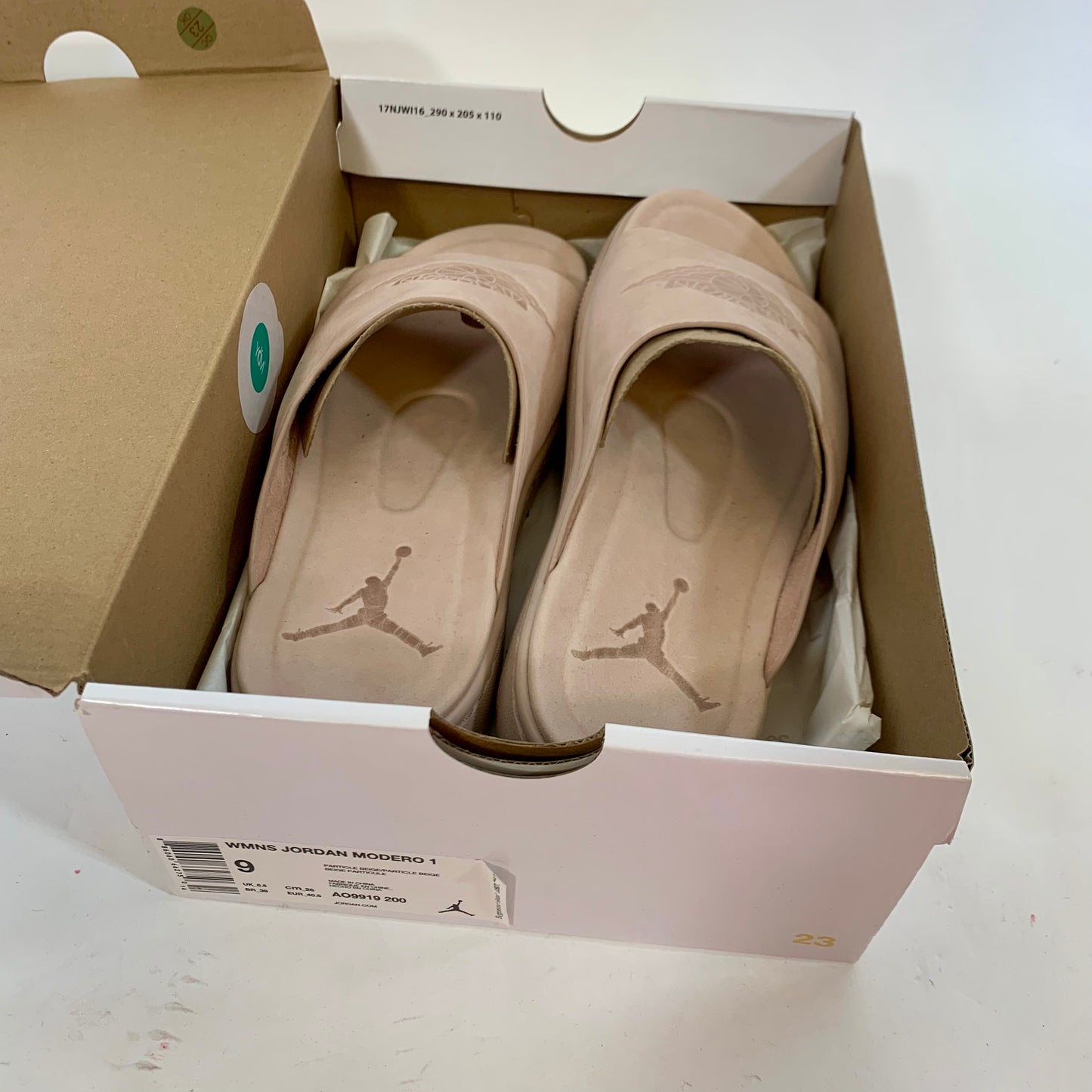 New in Box Sz 9 Women's Nike Jordan Modero 1 Particle Beige Slides