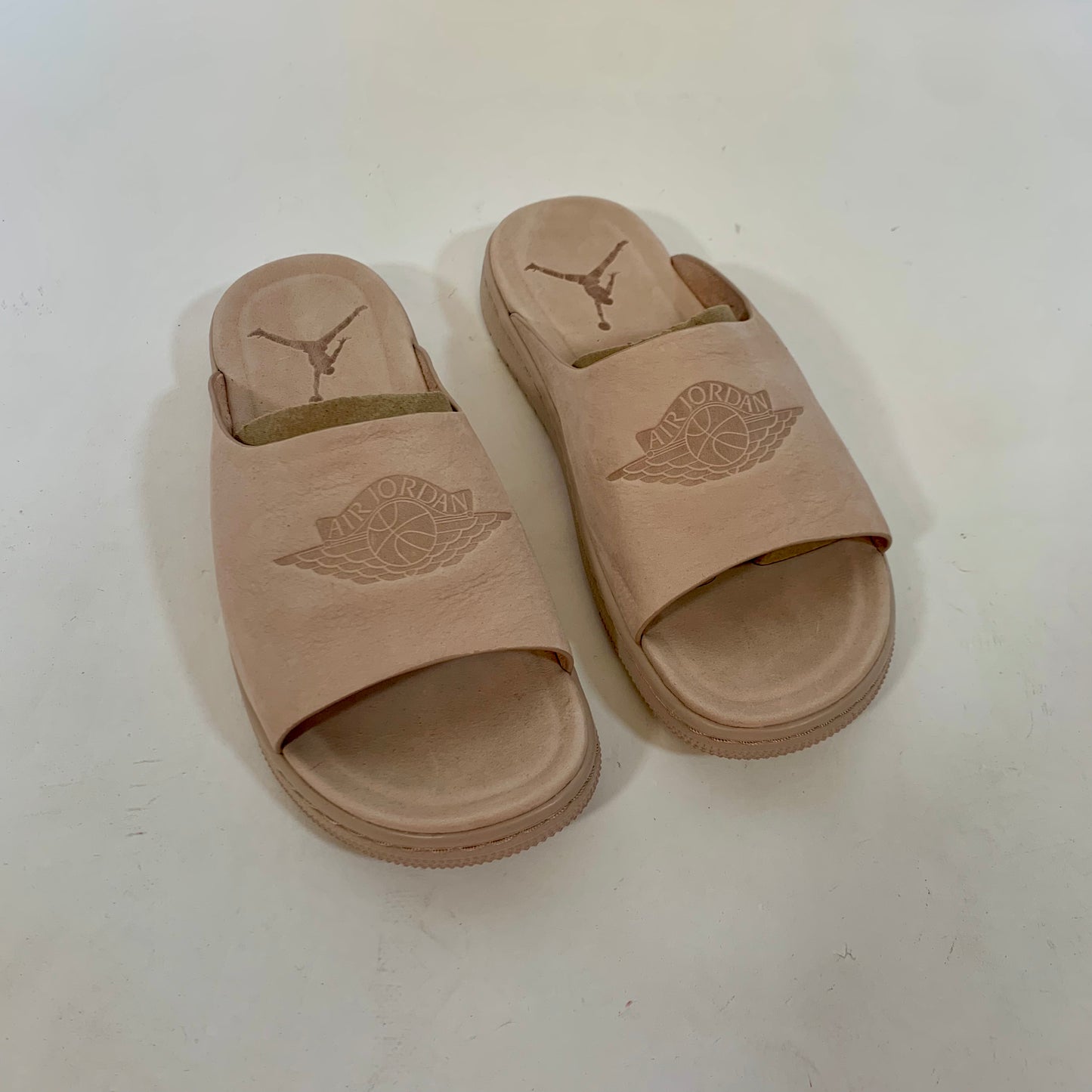New in Box Sz 9 Women's Nike Jordan Modero 1 Particle Beige Slides