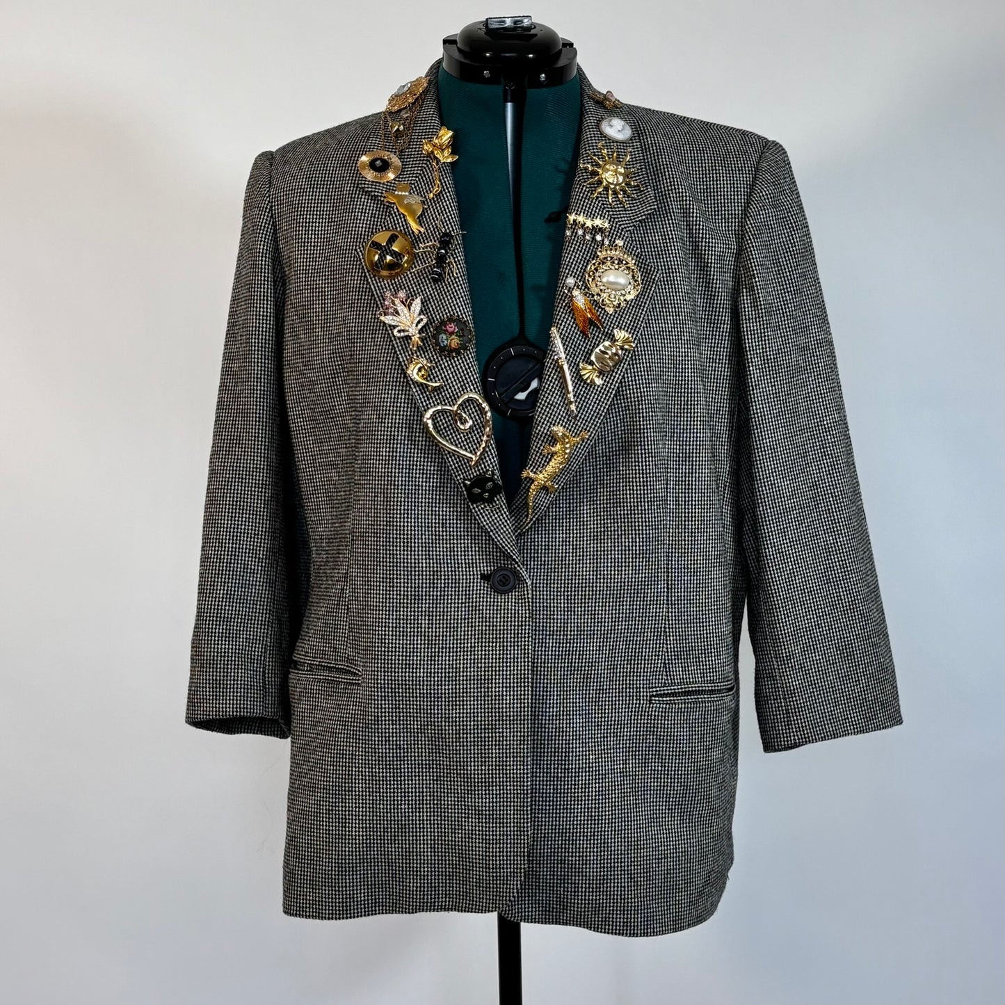 The Right on Top of That Rose Blazer
