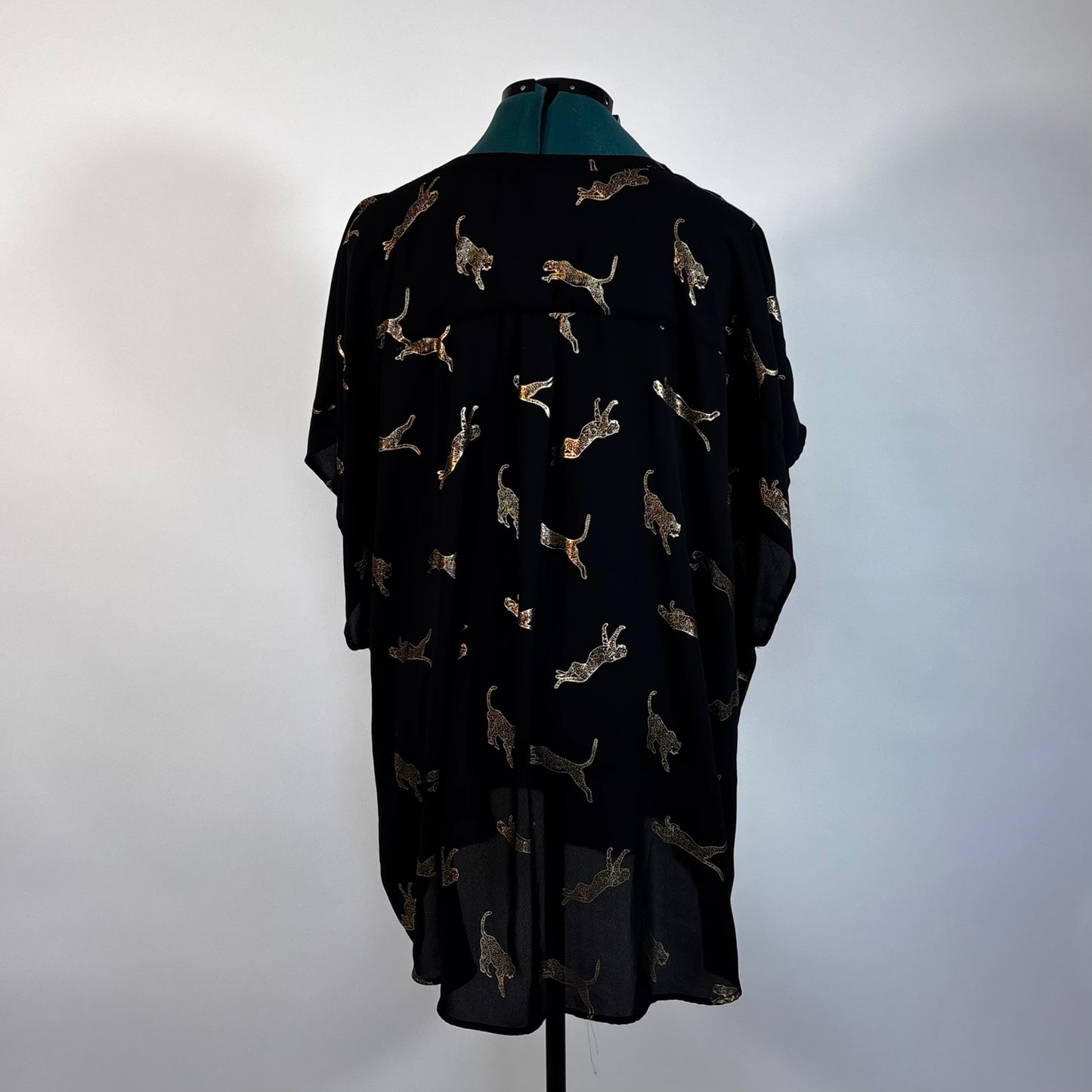Torrid Short Sleeve V Neck Top with Gold Foil Cheetah Pattern