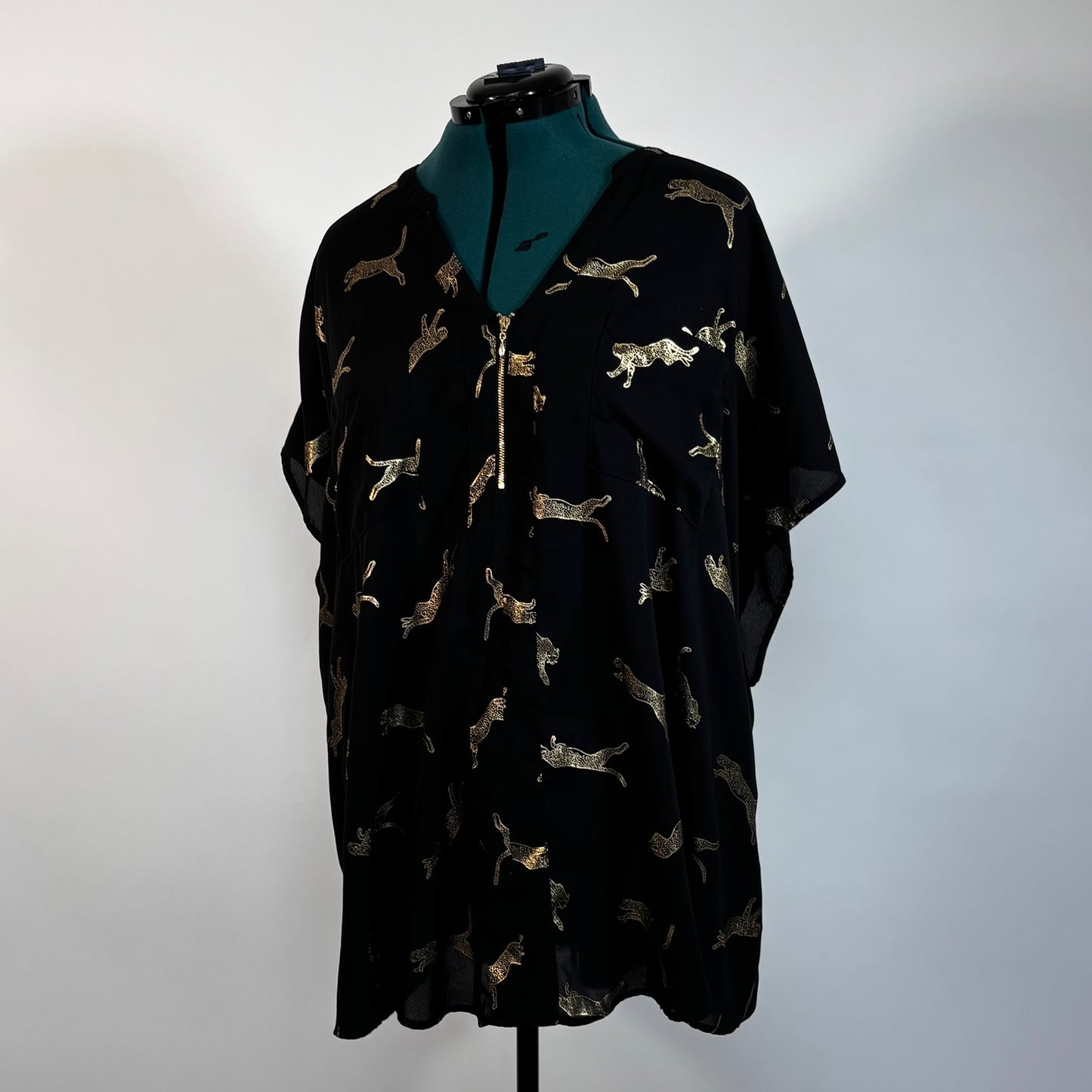Torrid Short Sleeve V Neck Top with Gold Foil Cheetah Pattern
