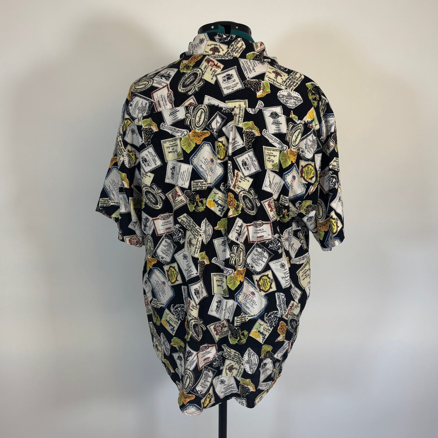 Vintage Wine Label Print Short Sleeve Button Up