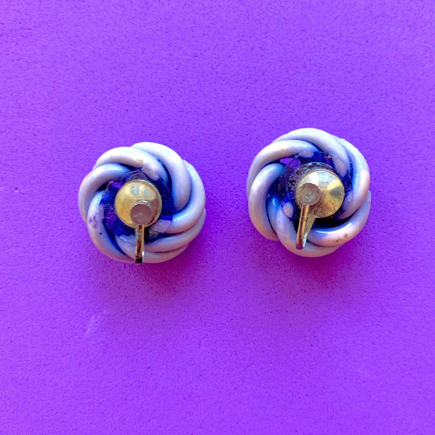 Vintage Lilac Swirled Knot Screw Back Earrings