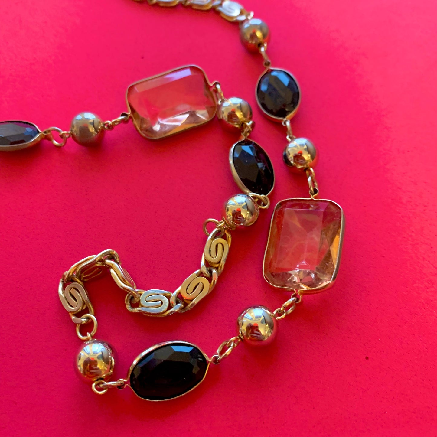 Vintage Art Deco Gold-Toned S-Chain and Jewel Necklace