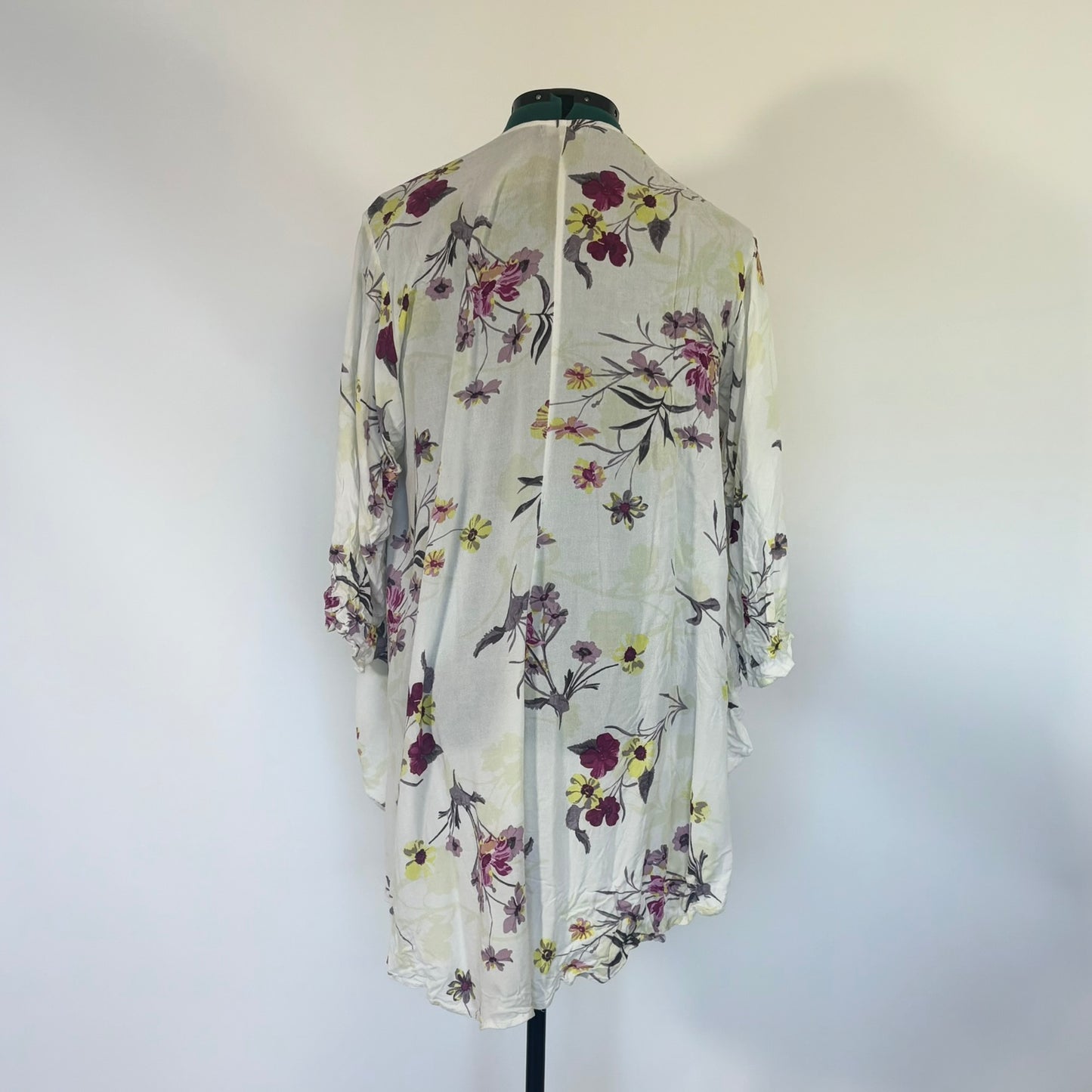Torrid White Floral Open Front Cardigan