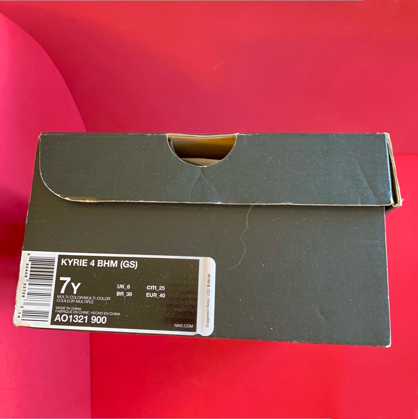 Sz 7Y Kyrie 4 BHM Multi-Color Sneakers