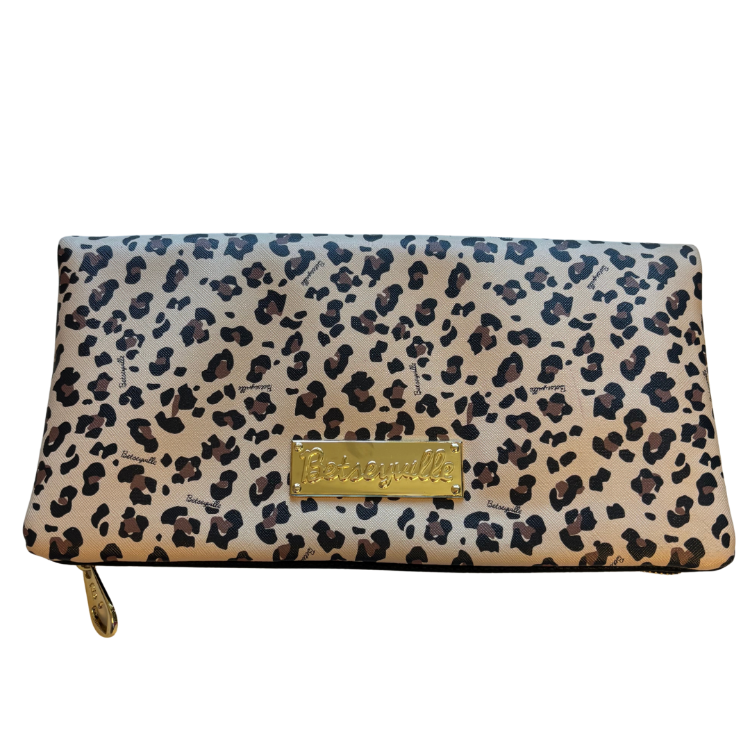Vintage Y2K Betseyville by Betsey Johnson Leopard Print Envelop Clutch