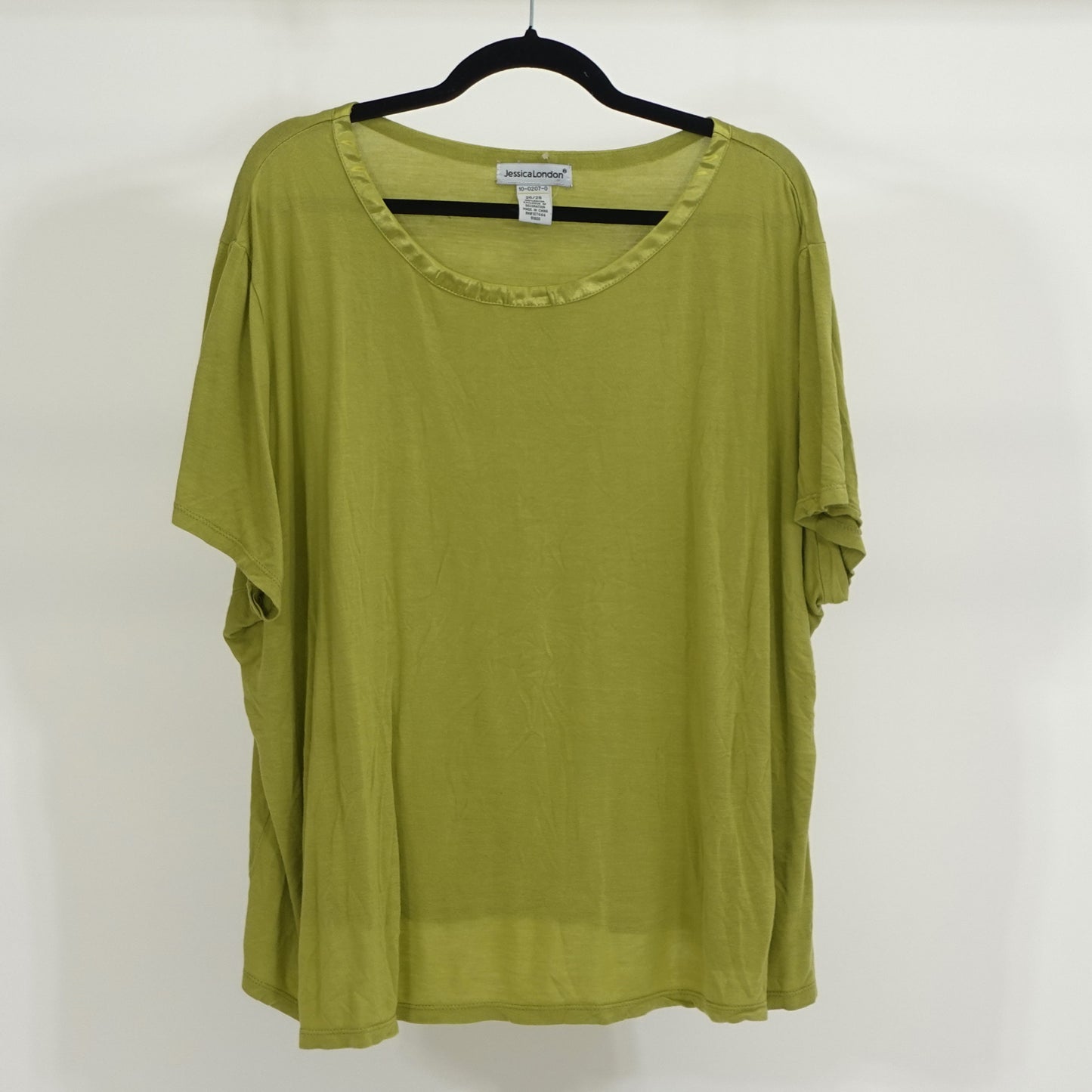 Vintage Green-Yellow Tee with a Silk Neckline