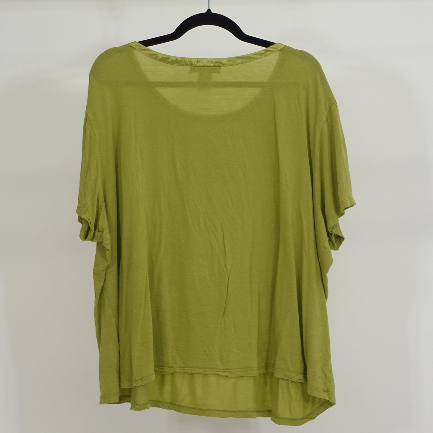 Vintage Green-Yellow Tee with a Silk Neckline