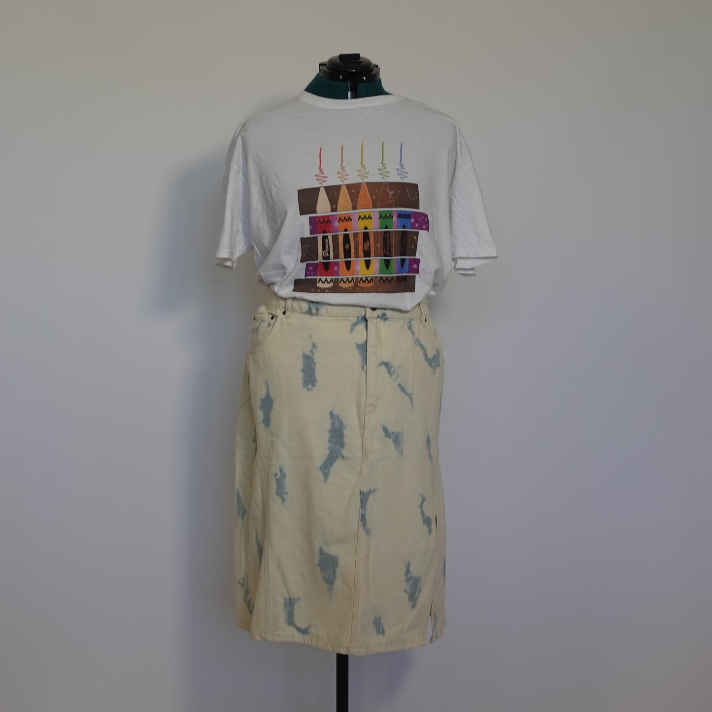 Crayon Print Graphic Tee