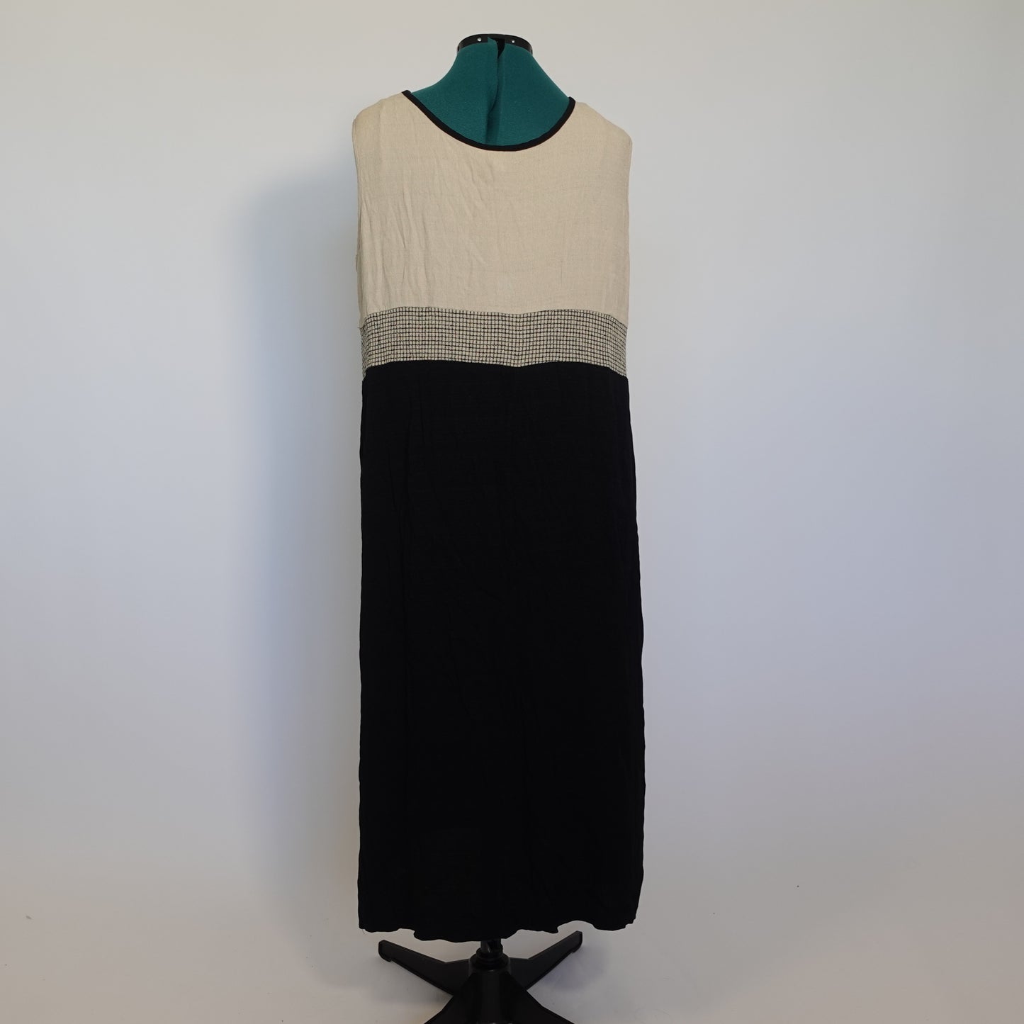 Vintage Beige and Black Patchwork Sleeveless Maxi Dress