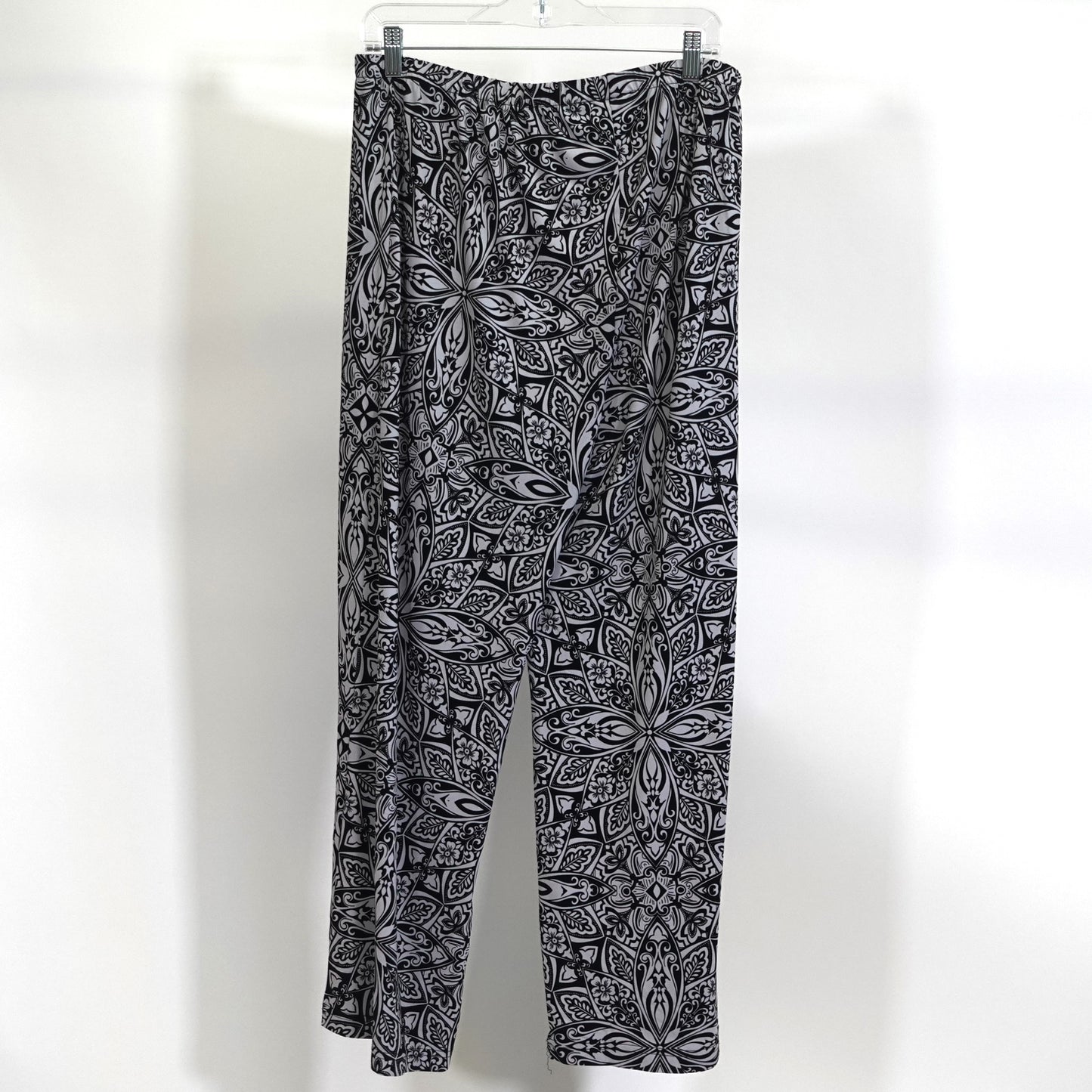 Black and White Print Pull-On Pants