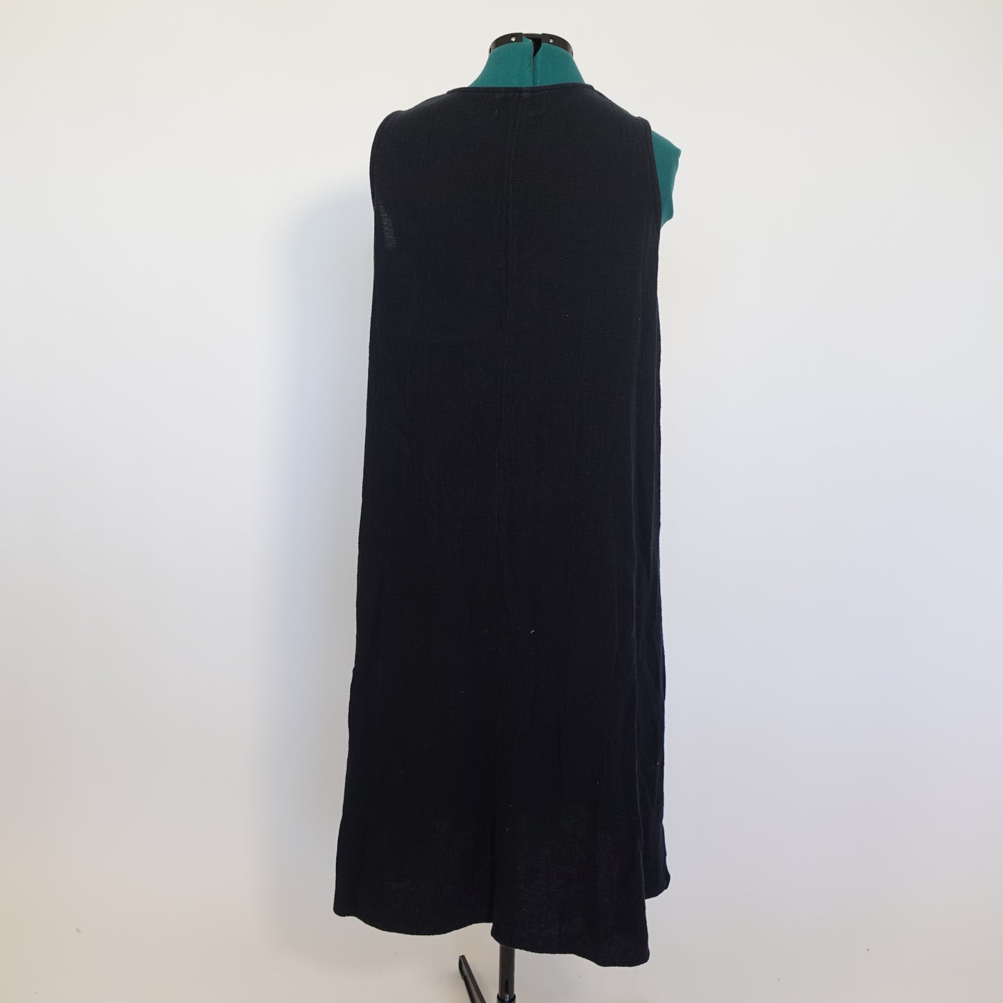 Vintage Portocruz Sleeveless Black Button Front Dress