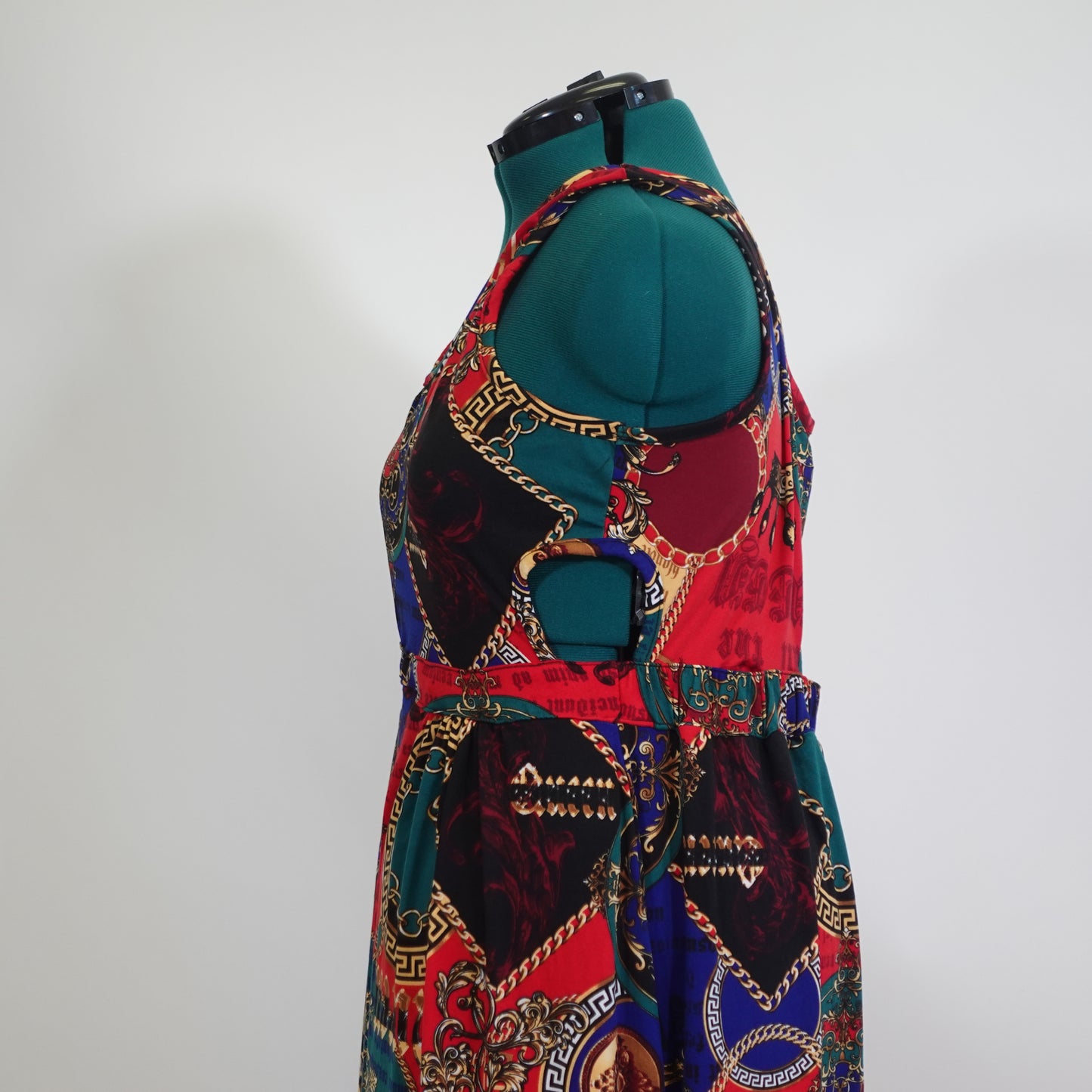Vintage Sleeveless Gaudy Print Maxi Dress