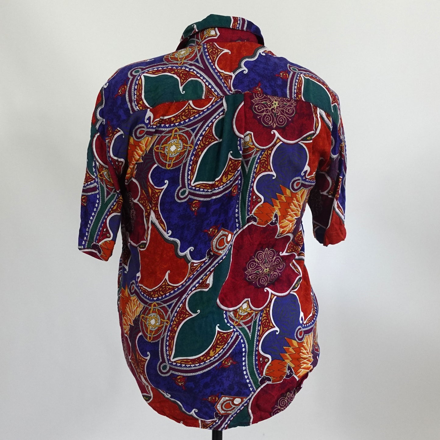 Vintage Multicolored Short Sleeve Button Up