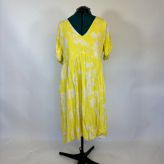 Torrid Yellow and White Floral Midi Dress