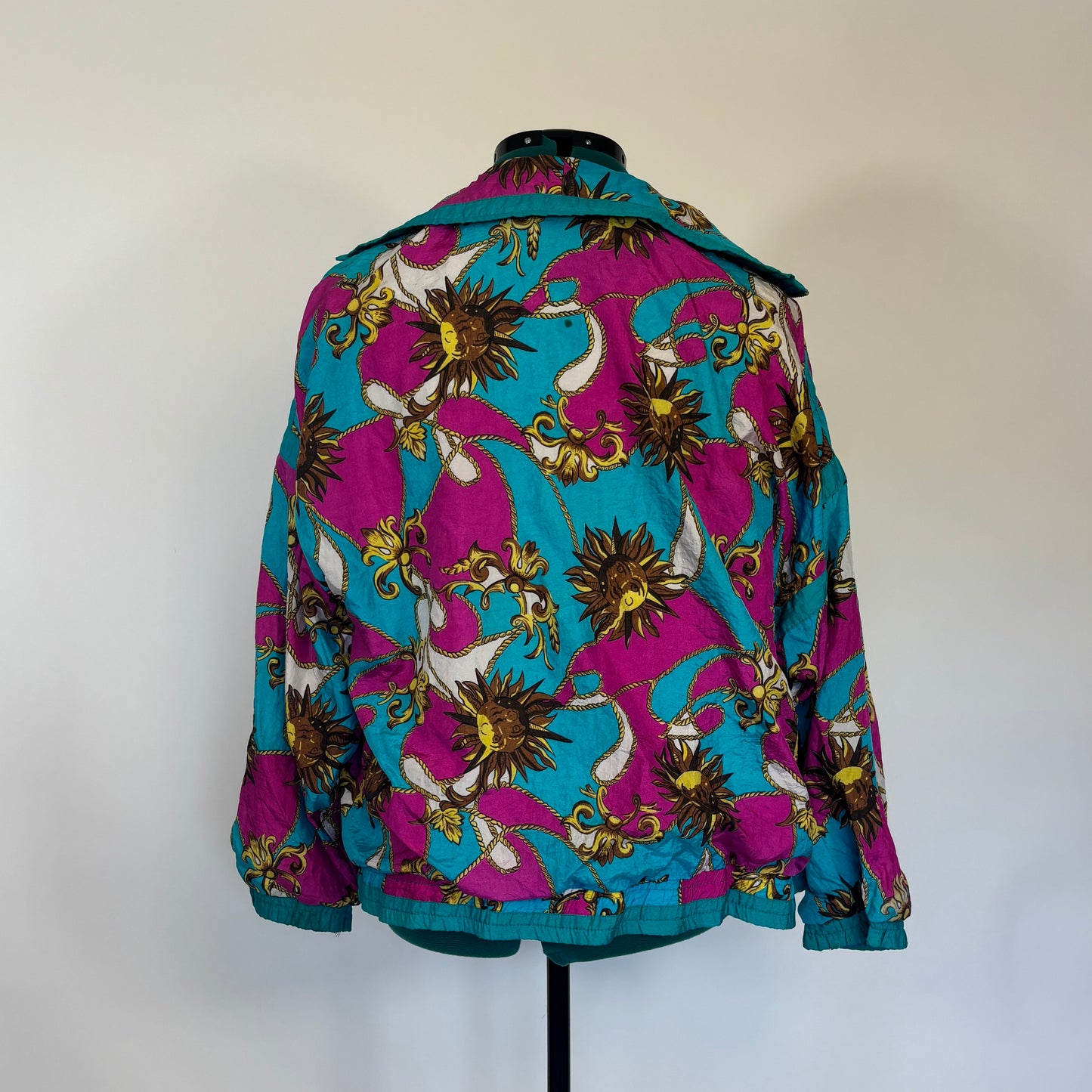 Vintage Bold Spirit Sun Print Windbreaker