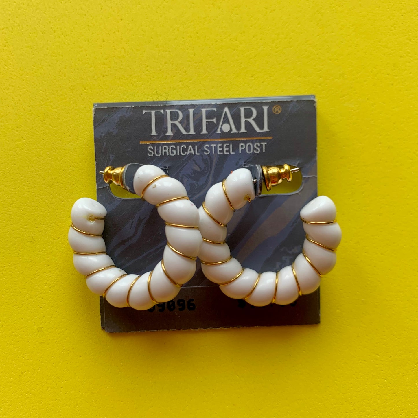 Vintage Deadstock Trifari Gold and White Braided Hoop Earrings