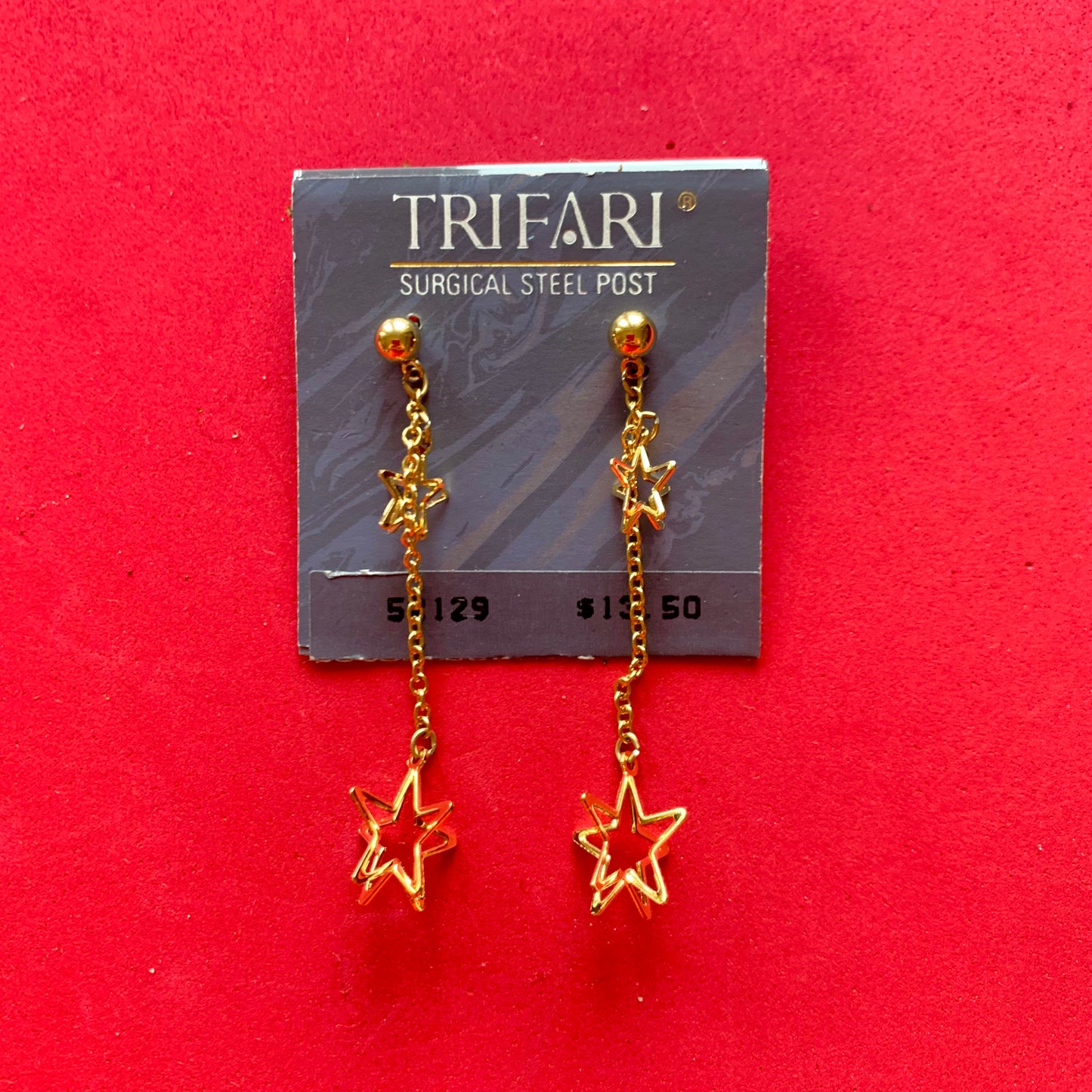Vintage Deadstock Trifari Gold Star Dangle Earrings