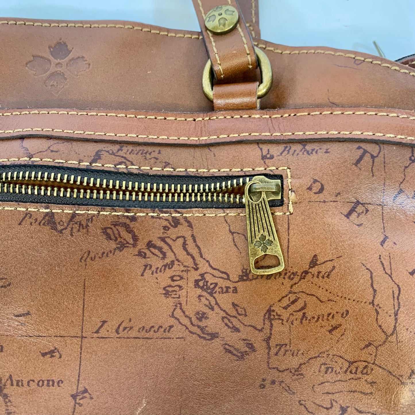 Vintage Patricia Nash Signature Map Collection Tote in Riot Rust Brown Leather