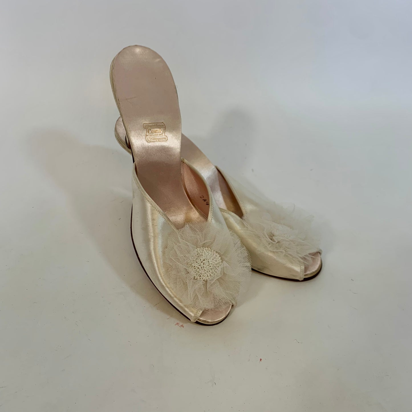 Sz 7 Vintage 1940s Daniel Green Light Pink Satin Boudoir Heels