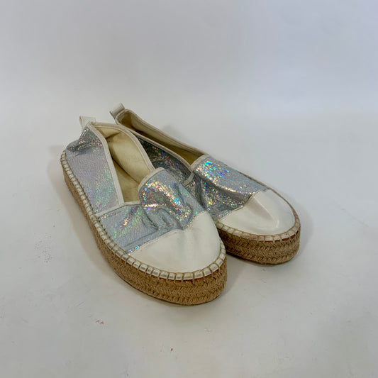 Sz 9 Irridenscent White and Cream Espadrilles Flats