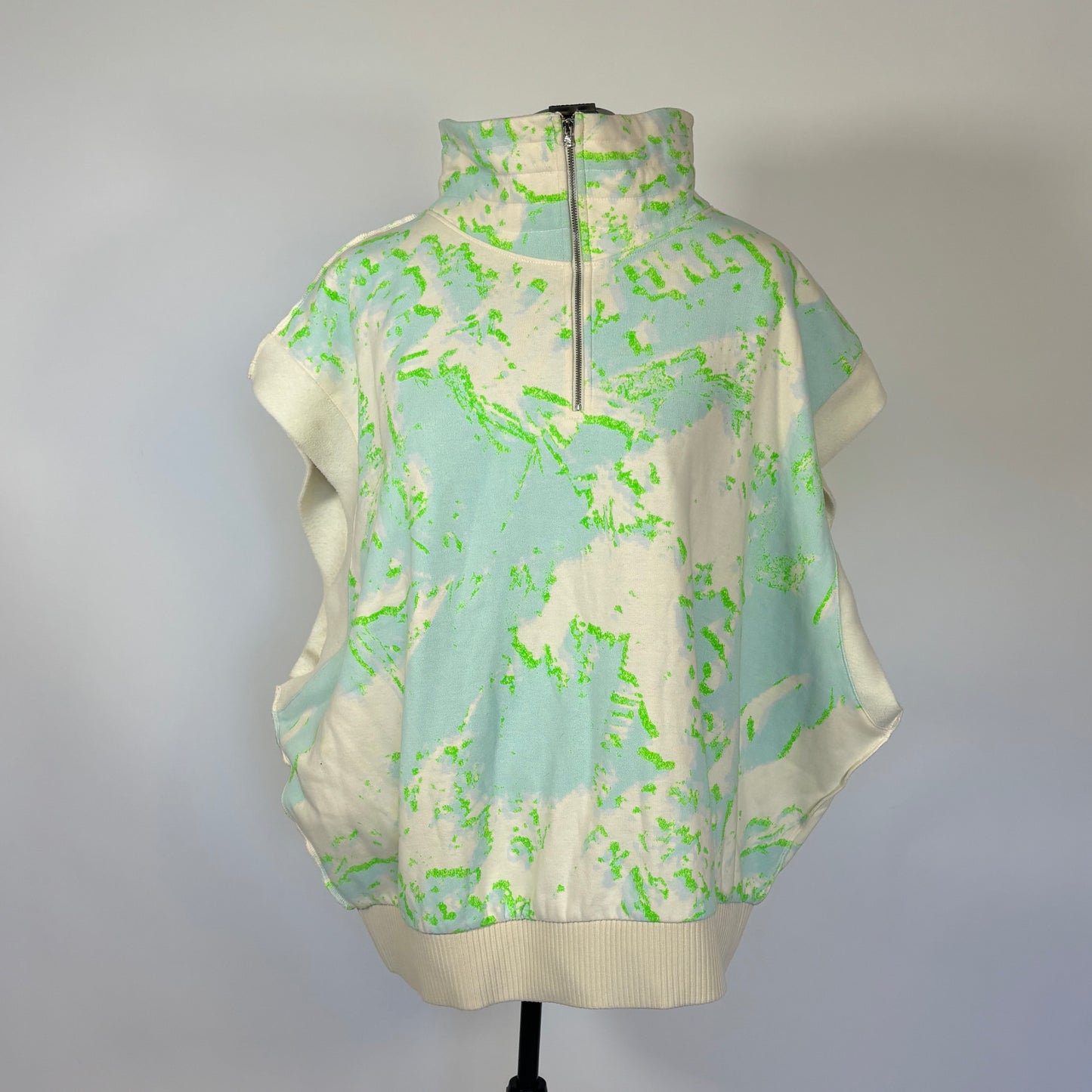 Making The Cut Season 3 Winning Look: Boxy 1/4 Zip Funnel Neck Sleeveless Tie Dye Sweatshirt NWT