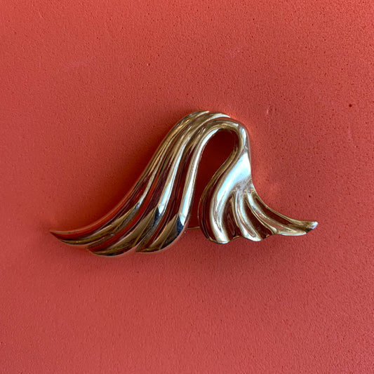 Vintage Gold-Toned Swoop Brooch