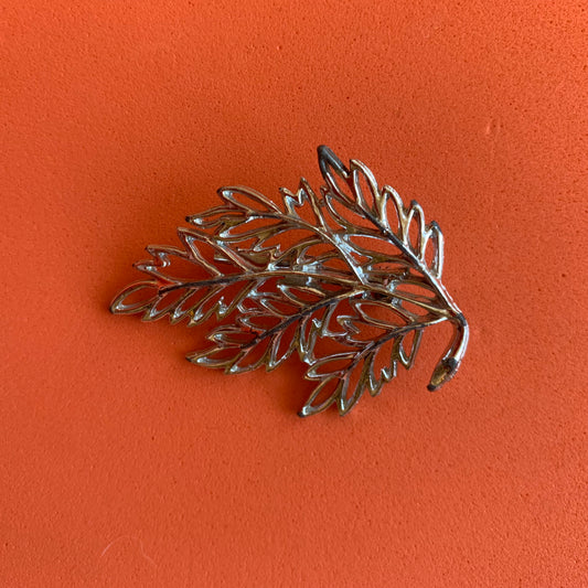 Vintage Gold-Toned Leaf Brooch