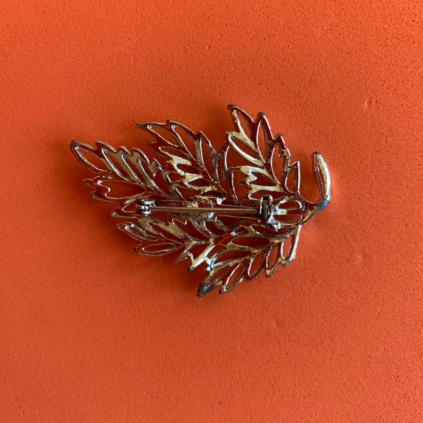 Vintage Gold-Toned Leaf Brooch
