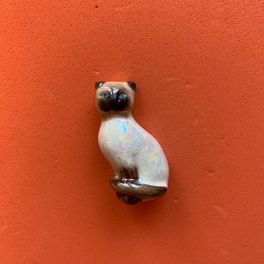 Vintage Ceramic Siamese Cat Brooch