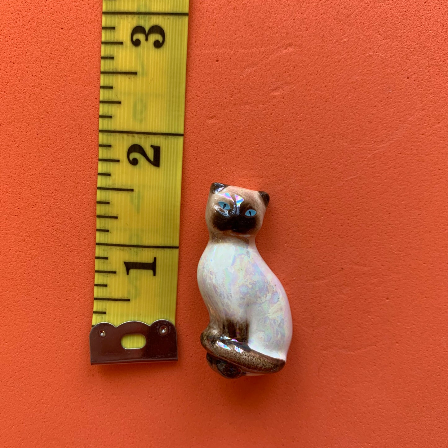 Vintage Ceramic Siamese Cat Brooch
