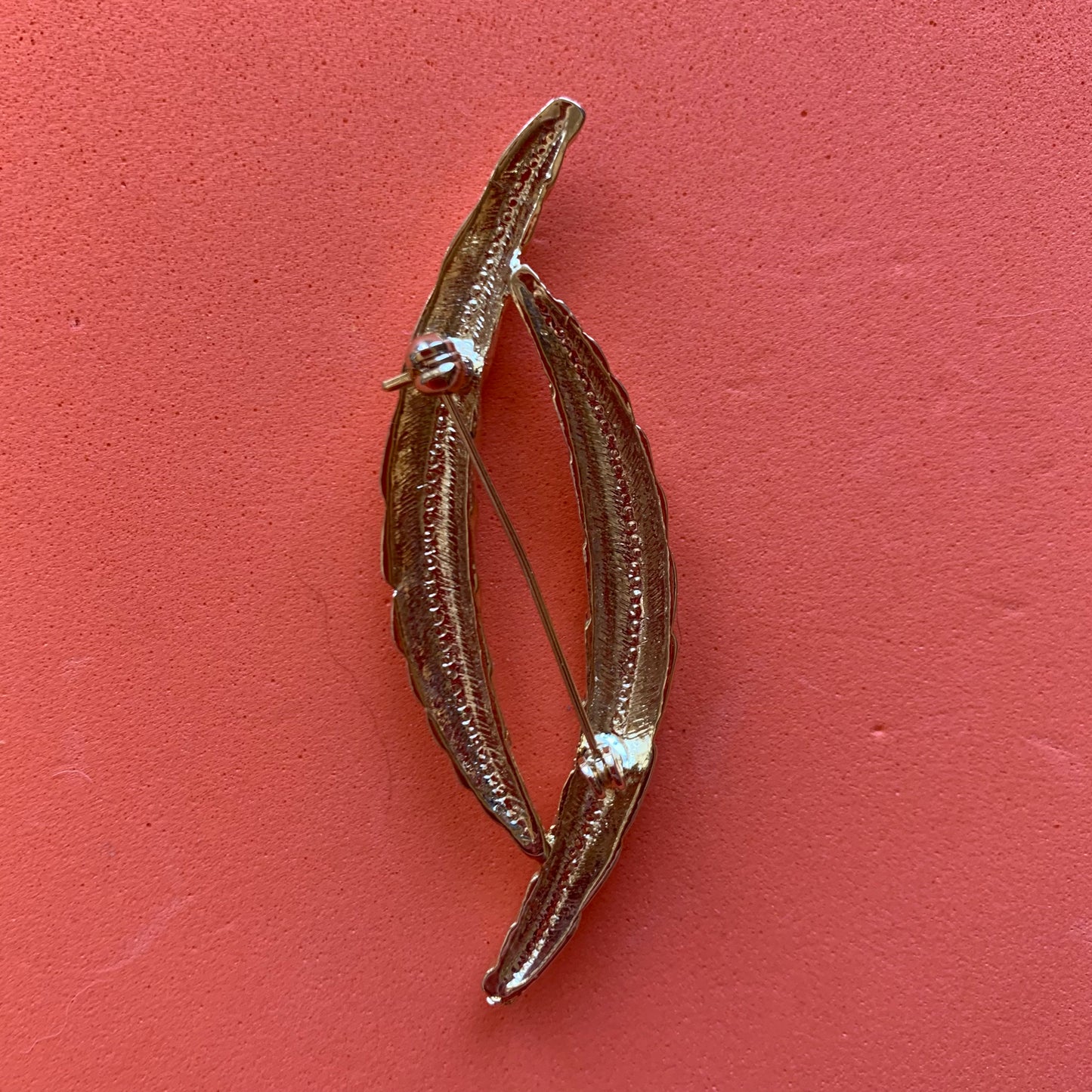Vintage Gold-Toned Braided Oval Brooch