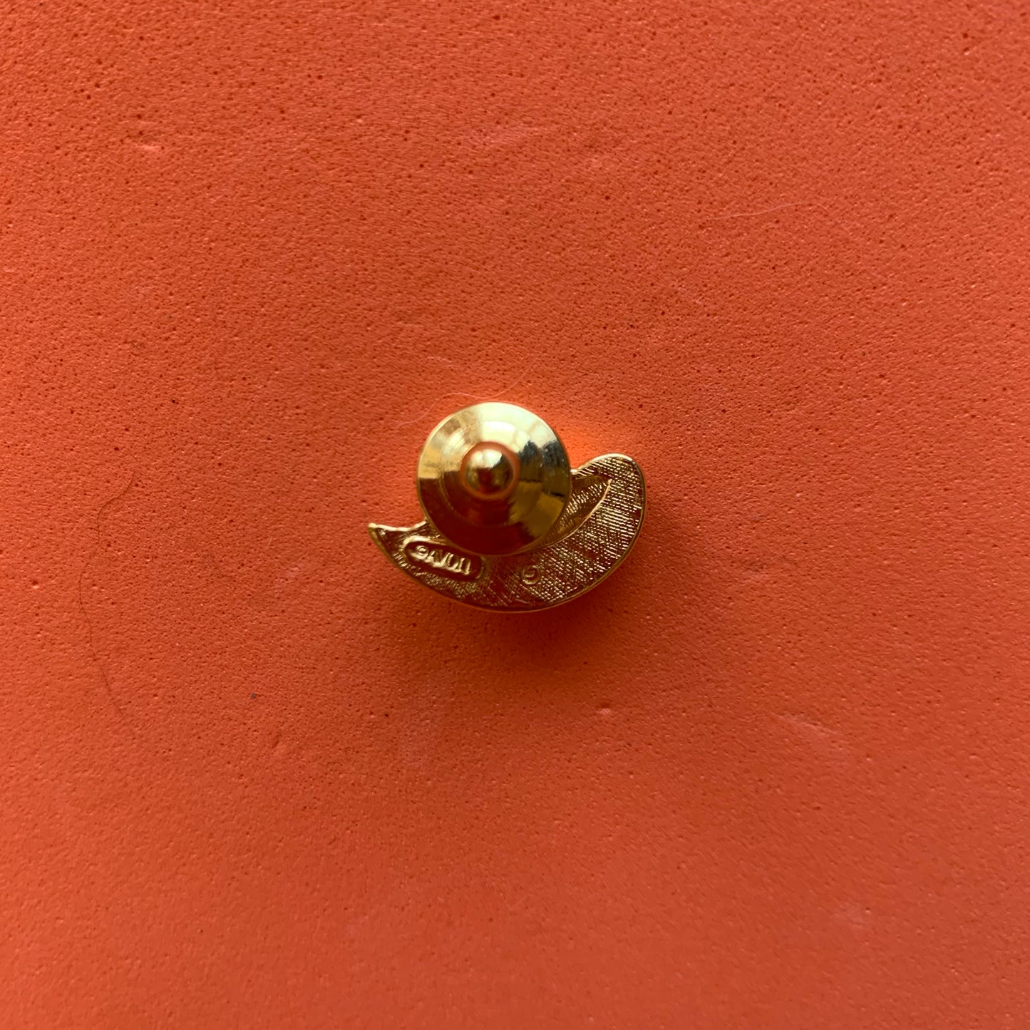 Vintage Gold-Toned Tiny Hat Brooch