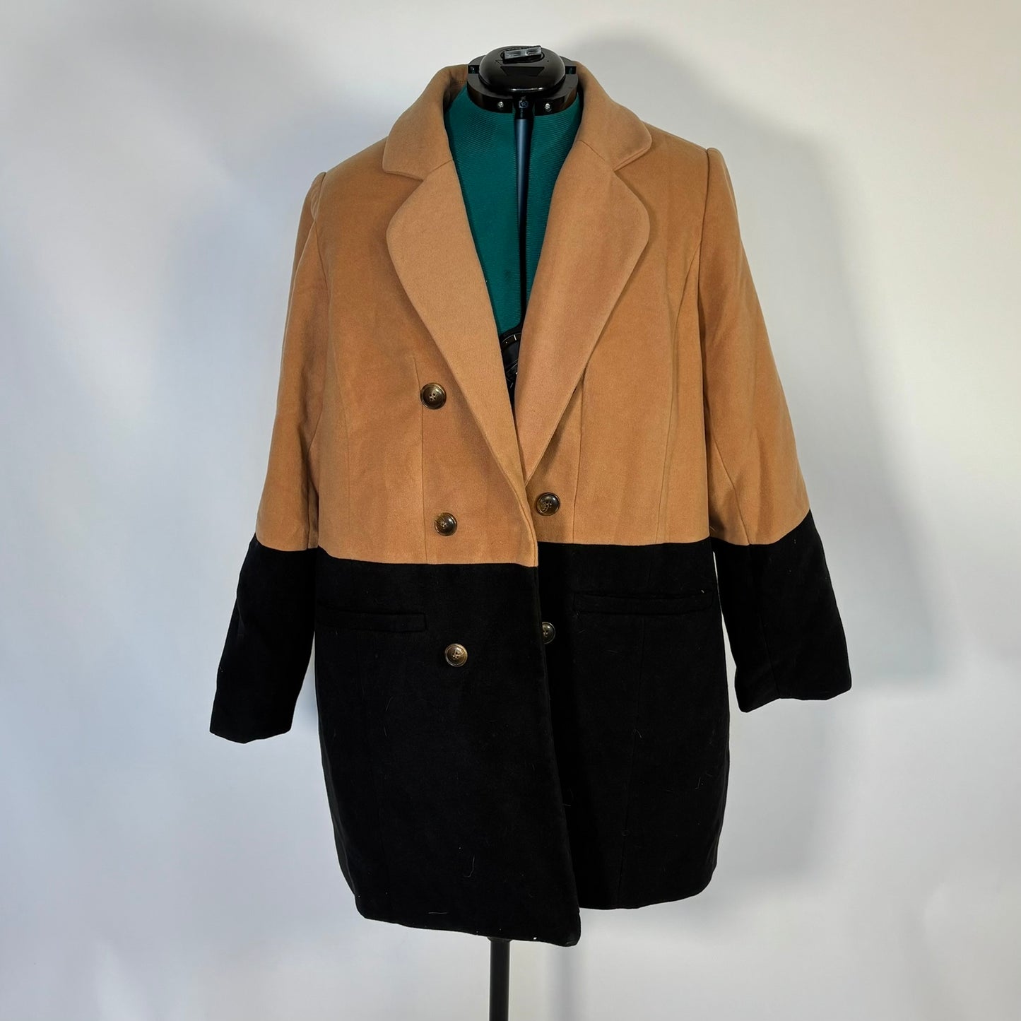 Eloquii Camel and Black Colorblock Trench Coat NWT