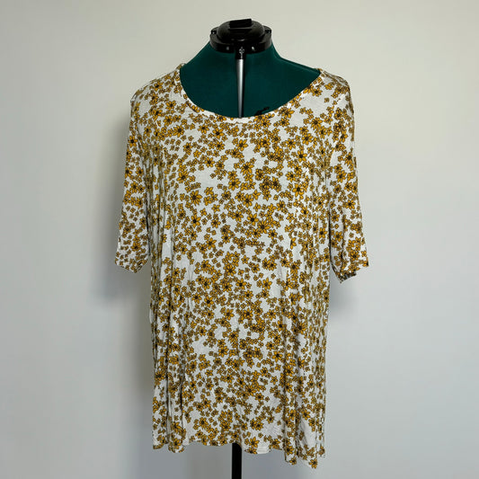 Sunflower Print Short Sleeve Top