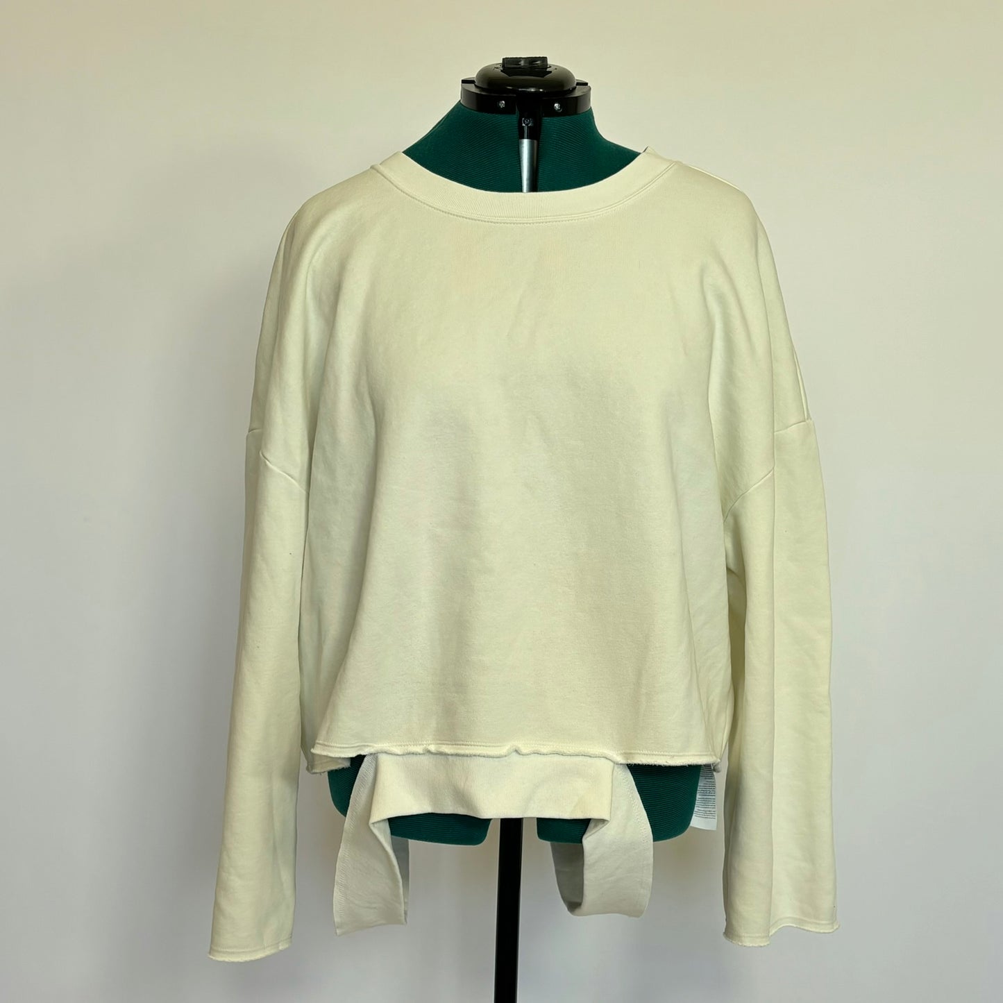 Fabletics Cream Sweatshirt with Hem Cutouts NWT