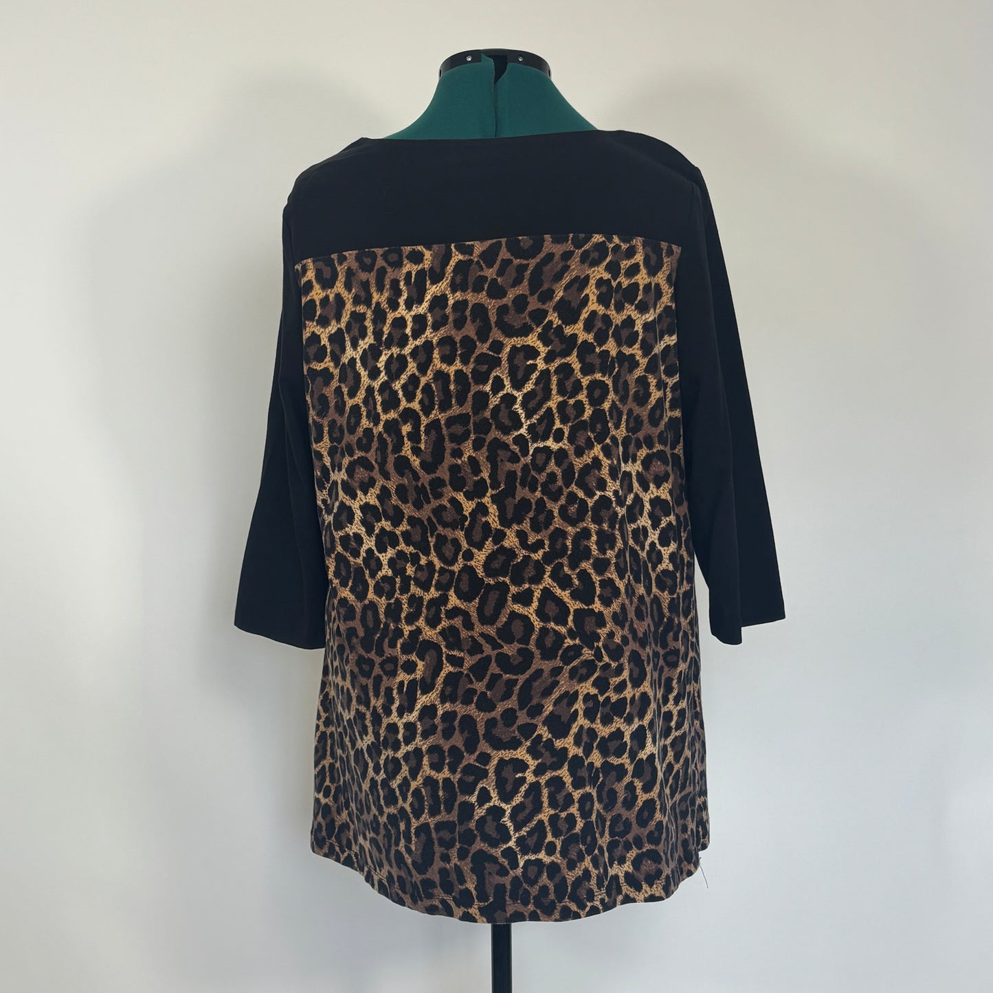 Leopard Print and Black Colorblocked 3/4 Sleeve Shirt