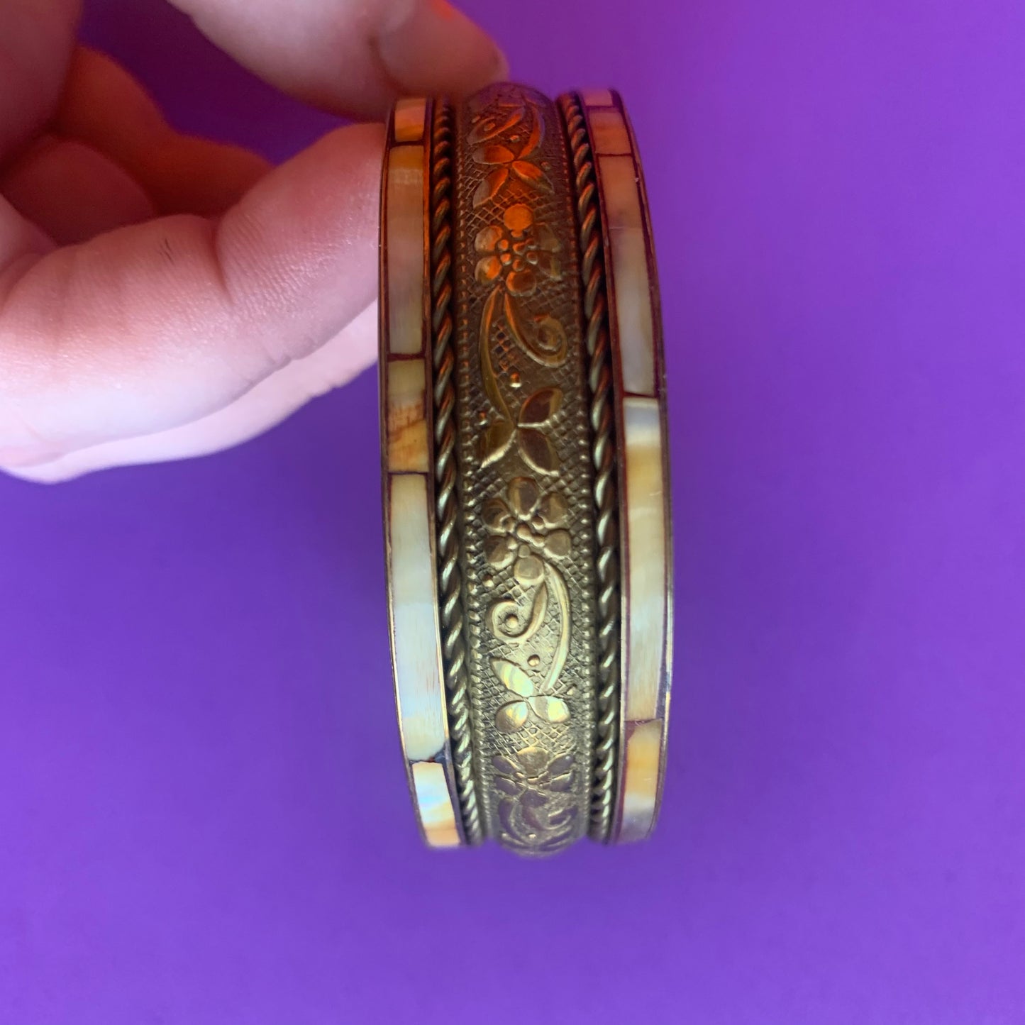 Vintage 70s Brass and Mother of Pearl Bangle Bracelet