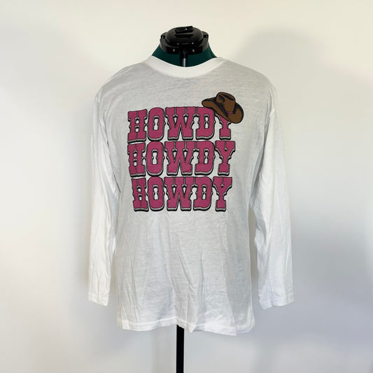 “Howdy,” White Graphic Long Sleeve Tee